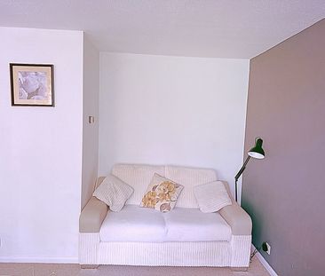1 Bed Flat, Linksfield Gardens, AB24 - Photo 2