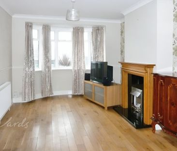 3 bedroom end of terrace house to rent - Photo 1