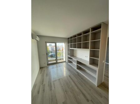 R. Dr. Carlos Lloyd Braga, Braga, Braga 4715-319 - Photo 2