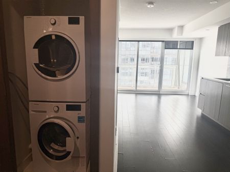 For Lease - 17 Bathurst Street Unit# 2305, Toronto, Ontario - Photo 5