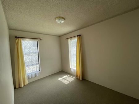 Low Maintenance Living! - Photo 5