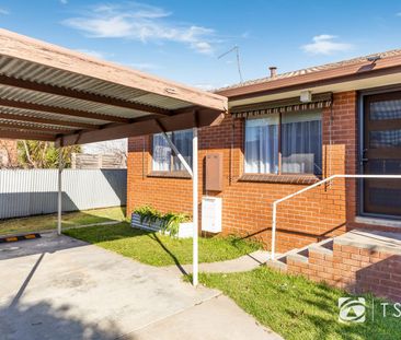 Modest Outside, Gorgeous Inside - Photo 1