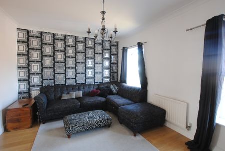 Duncannon Place, kent, London - Photo 2