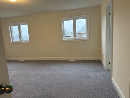 For Lease - 29 North Garden Boulevard, Scugog, Ontario - Photo 4