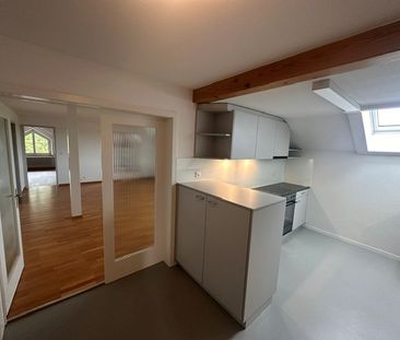 Charmante 5-Zimmer-Dachwohnung in Hausen am Albis - Foto 3