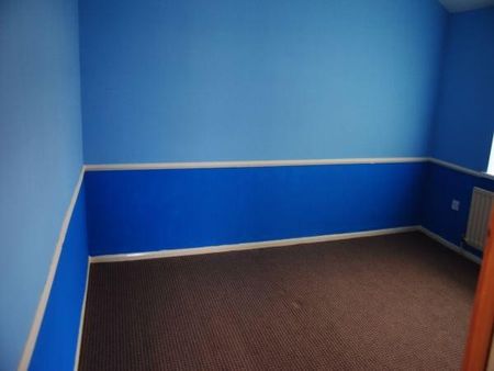 2 bedroom semi-detached house to rent - Photo 3