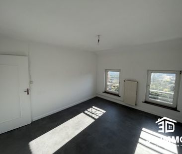 Location Appartement 2 pièces 48m² AVESNES SUR HELPE 59440 - Photo 1