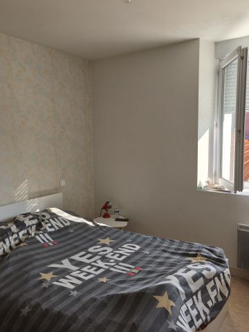 Location Appartement 3 pièces 65m² ST CHRISTOPHE LA COUPERIE 49270 - Photo 4