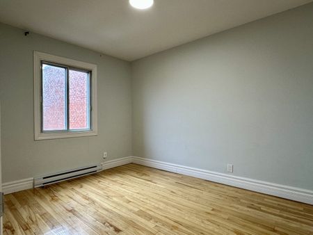 985 Rue Jarry Ouest - Photo 2