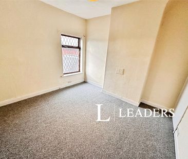 2 bedroom house to rent Warrington Road, Stoke-on-Trent, Staffordsh... - Photo 6