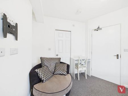 House share to rent - Photo 3