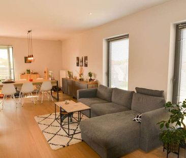 Appartement te huur in Heule voor € 895 met 2 slaapkamers - Photo 1