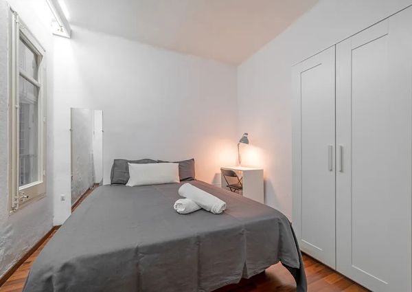 Carrer de Padilla, Barcelona, Catalonia 08025