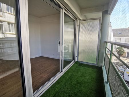 Appartement St Nazaire - plein centre ville -1 piï¿½ce(s) 29.75 m2 + balcon - Photo 3