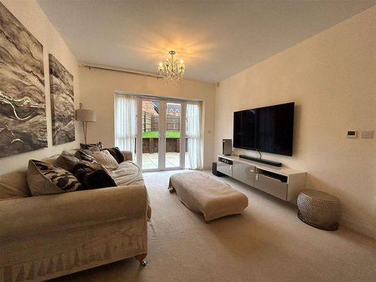 3 bedroom terraced house to rent - Photo 1