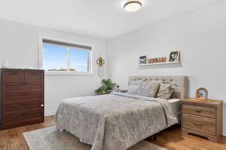 For Lease - 1536 Sixth Line Unit# 1, Oakville, Ontario - Photo 2