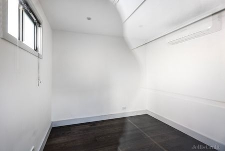 159 Gore Street, Fitzroy - Photo 2