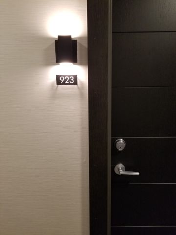 For Lease - 212 King William Street Unit# 923, Hamilton, Ontario - Photo 4