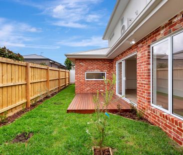 3/7 Isla Avenue, Glenroy VIC 3046 - Townhouse For Rent | Domain - Photo 5