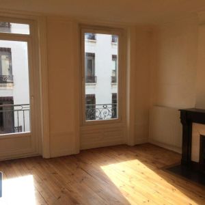 Appartement à louer 3 pièces 62.55m² - Photo 3