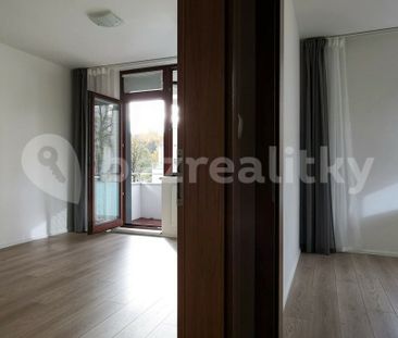 Pronájem bytu 2+kk • 40 m² bez realitkyPod dvorem, Praha - Veleslavín - Photo 1