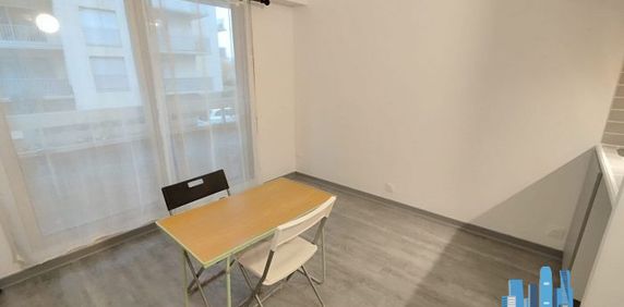 COURBEVOIE/BECON - STUDIO - Photo 2