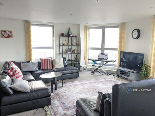 3 bedroom penthouse to rent - Photo 1