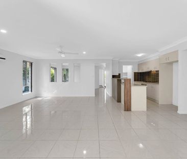 Spacious Family Home in a perfect Location - Great for Comfortable ... - Photo 5