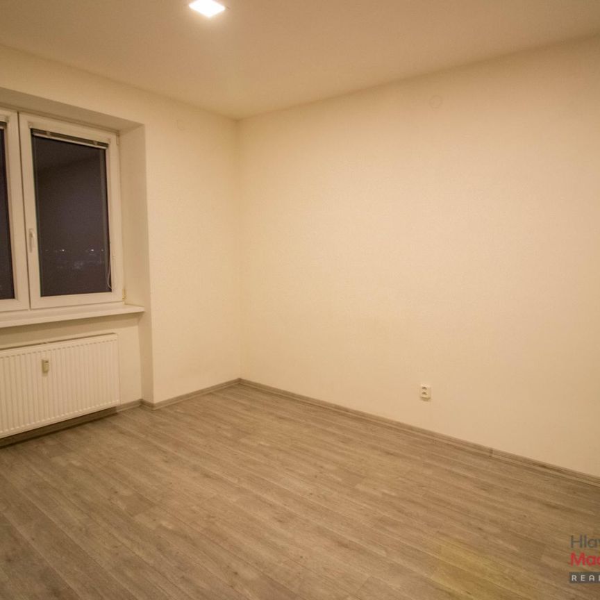 Pronájem bytu 3+1 85 m² - Fotografie 1