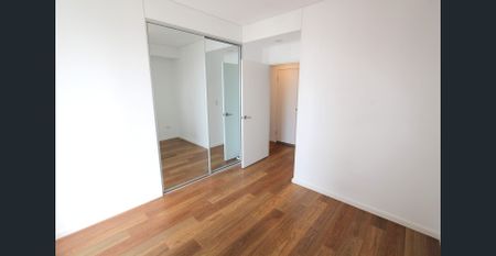 IMMACULATE 2 BEDROOM UNIT - Photo 3