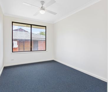 COMFORT & CONVENIENCE! - Photo 1