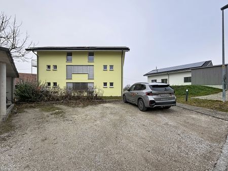 4 ½ PIÈCES - Au calme//4 ½ ZIMMER - Ruhige Lage - Foto 4