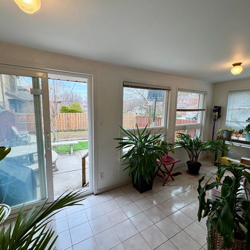 For Lease - 4313 Lee Drive, Mississauga, Ontario - Photo 1