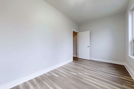 For Lease - 1228 King Street Unit# A, Toronto, Ontario - Photo 3