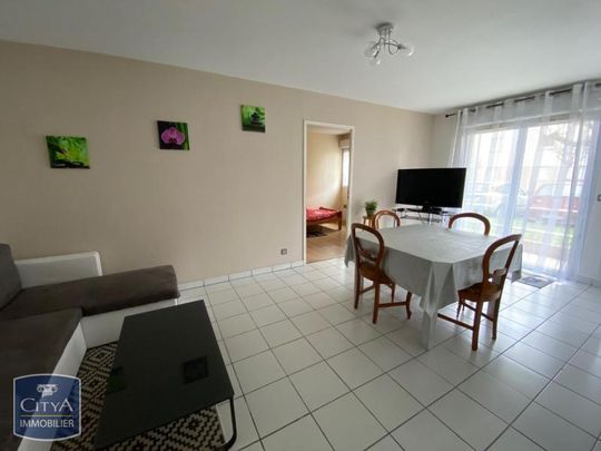 Location Appartement 3 pièces 54m² LONS 64140 - Photo 1