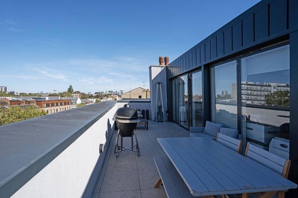 3 bedroom flat to rent - Photo 1