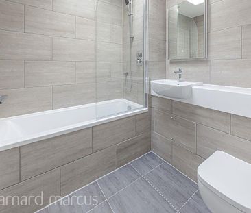 1394-1400 High road, London - Photo 4