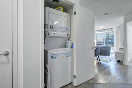 For Lease - 816 Lansdowne Avenue Unit# 704, Toronto, Ontario - Photo 3