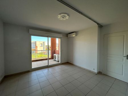 Location appartement 2 pièces, 38.92m², Nîmes - Photo 2