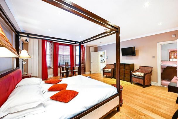 Studio to rent - Photo 1