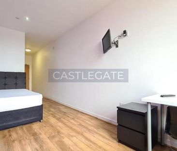 1 bedroom in a flat share to rent - Photo 6