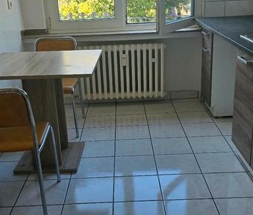 Mietwohnung 75mp2. 3 Zimmer. - Foto 1