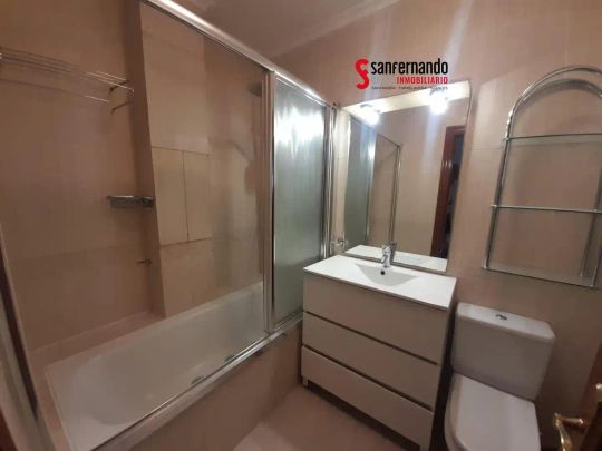Ático de alquiler en Bezana - Prezanes - Foto 1