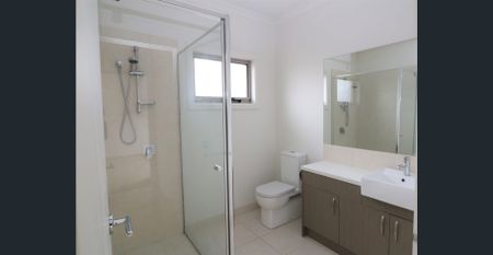 Modern two bedroom unit. - Photo 3