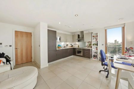 1 bedroom flat in 9 Province Square - Photo 5