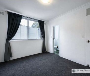 Abbotsford - Photo 6