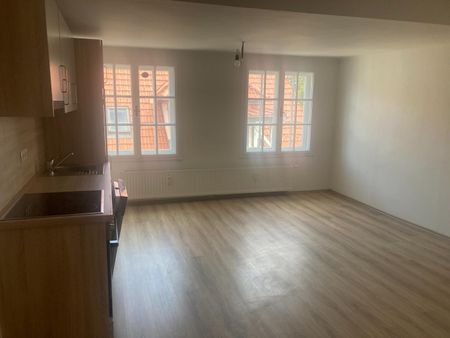 Dachgeschoss-Wohnung in der Villa Assmann - Photo 5