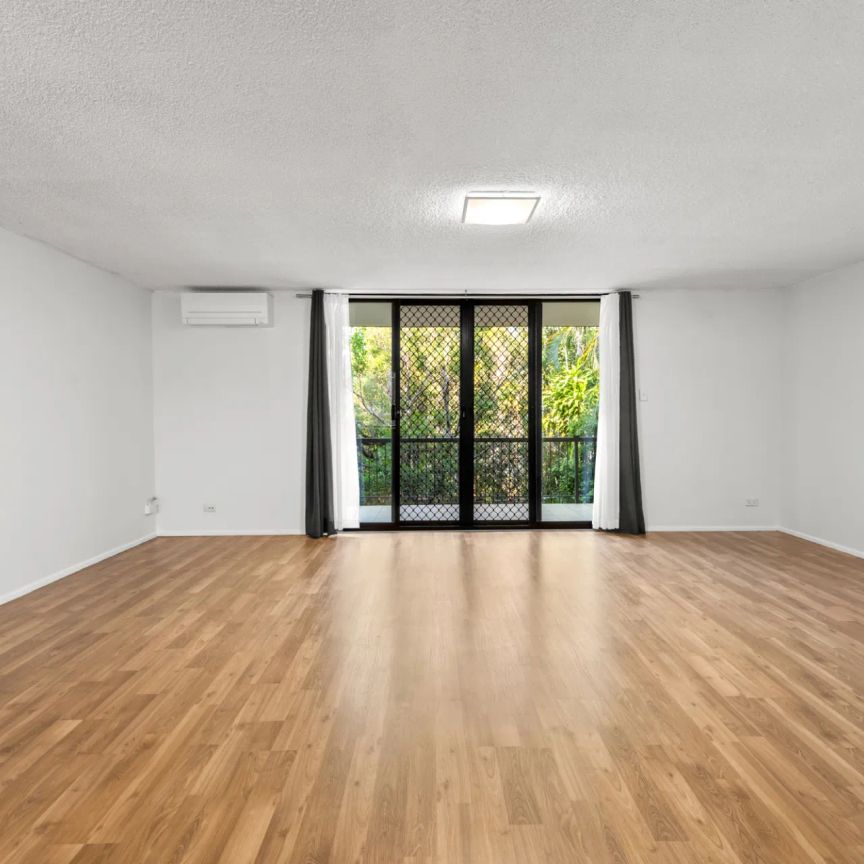 Modern 2-Bedroom Unit in the Heart of Clayfield - Photo 1