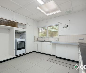 Affordable Beachside Mount Eliza Village Private Inspection Available - Photo 4