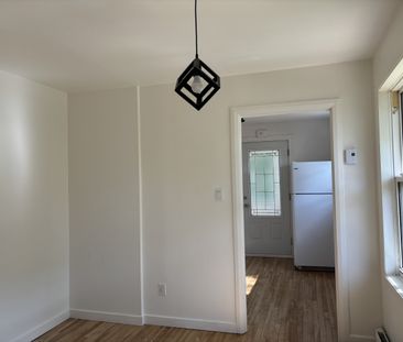 Très beau 3 1/2, Limoilou Maizeret, Libre électro inclus - Photo 4